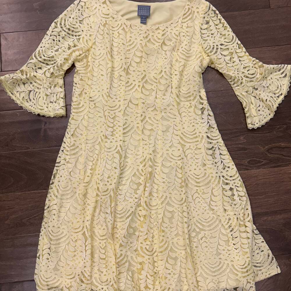 Rabbit Rabbit Rabbit‎ 3/4 Bell Sleeve Lace Dress Size 14 Yellow